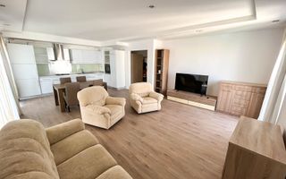 Apartament cu 3 camere // Complex Cosmopolis - Poză 1