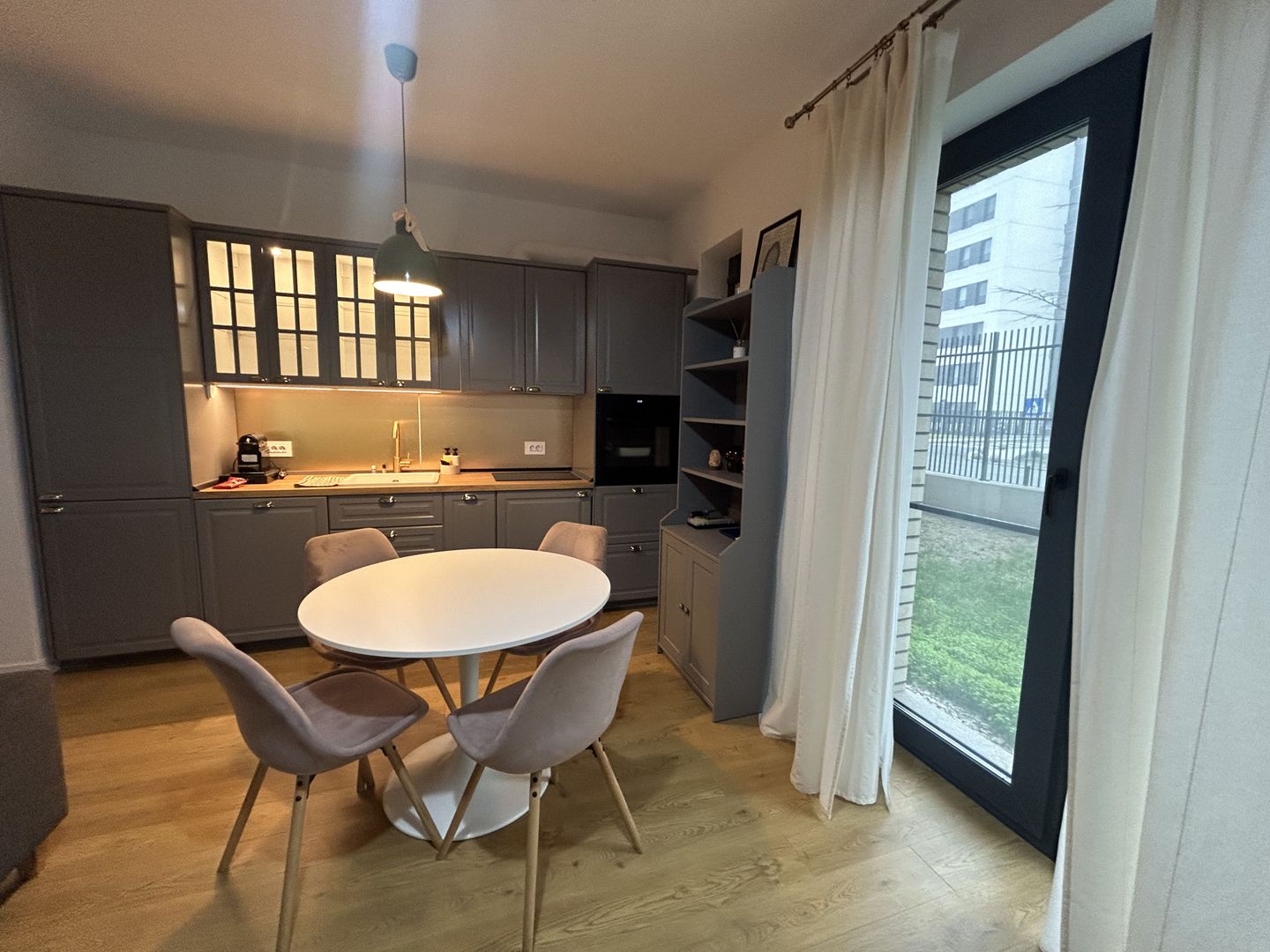 Studio Lux Bulevardul Pipera cu Grădină Proprie - Poză 5