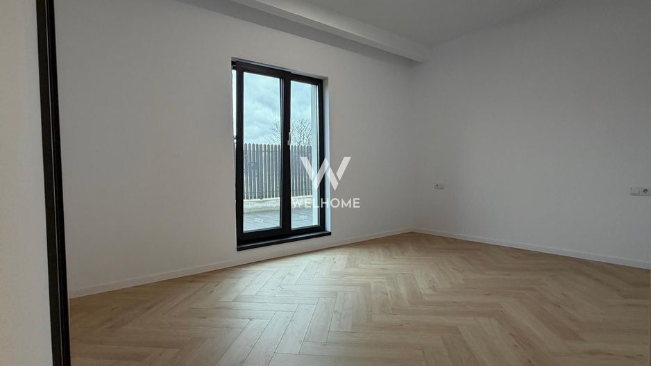Apartament la Vila, 4 camere si gradina privata - Poză 13
