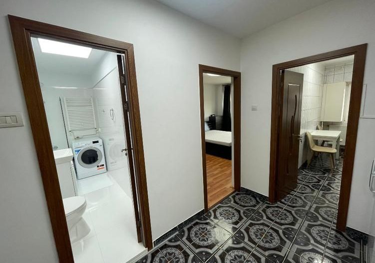 Garsonieră decomandată,renovată,aer condiționat,spațioasă, Vitan - Poză 14