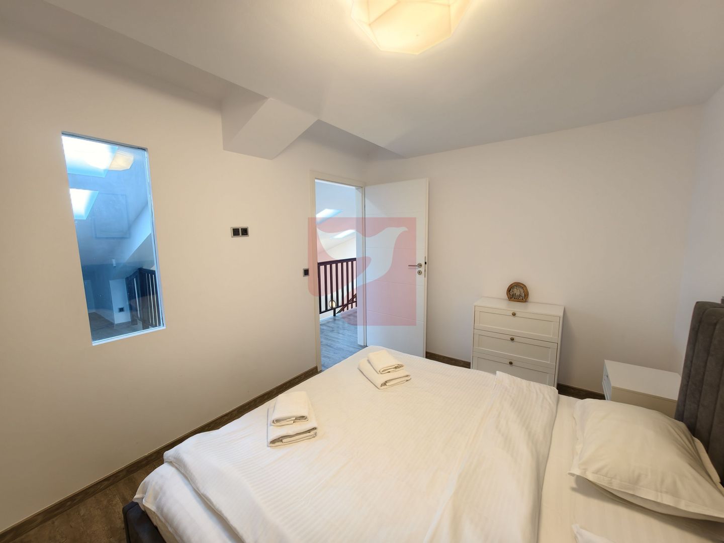 2 apartamente intr-unul singur! - Poză 17