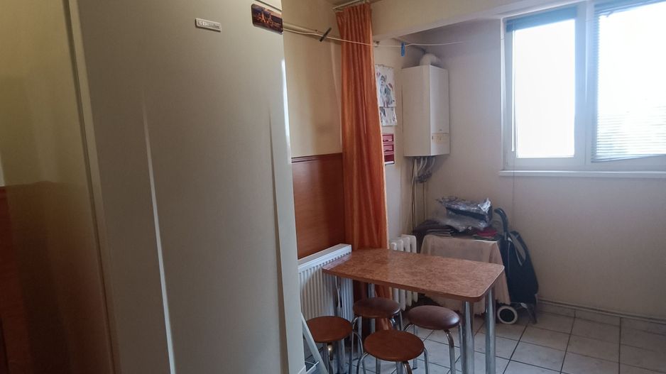 Apartament 3 camere, 70 mp utili, balcon, zona Cetate, Alba Iulia - Poză 5