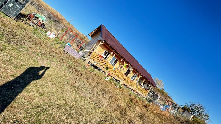 🏡 DE VÂNZARE CABANĂ ÎN BĂRĂBANȚ – PREȚ IMBATABIL! - Poză 3