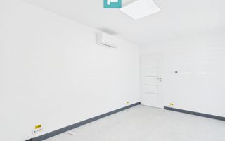 Birou 32 mp Oradea, parcare, acces centură - Poză 9