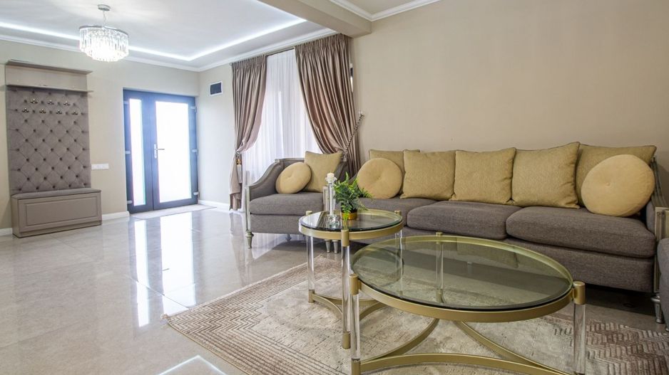 Propunem spre vanzare Casa individuală 4 camere LUX  Stupini - Poză 11