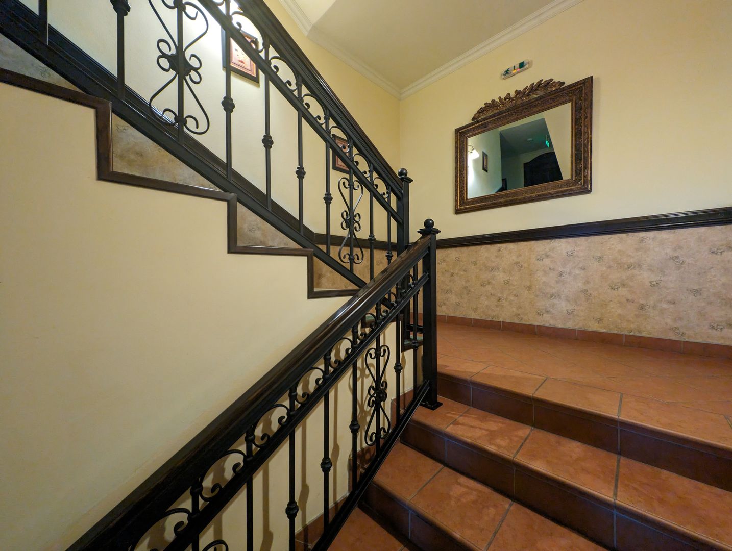 Imobil comercial P+2E+M - 28 Camere - Poză 18