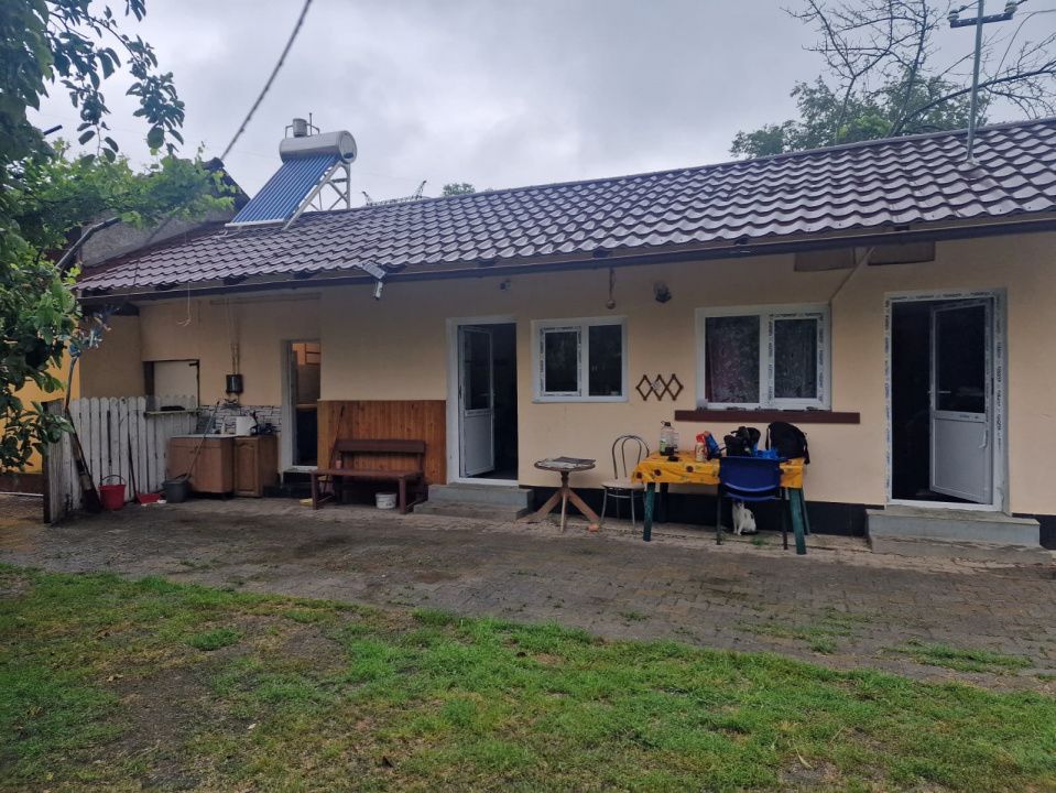 Gospodărie completă și spațioasă -Lunca Corbului- Ciesti! - Poză 4