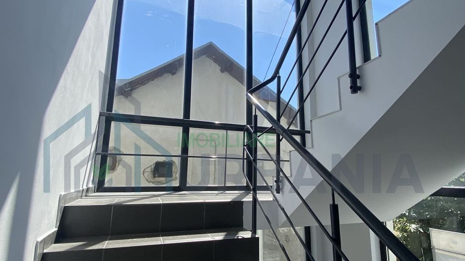 Spațiu comercial de închiriat în Tătărași, Iași – 276 mp, 3 niveluri - Poză 1