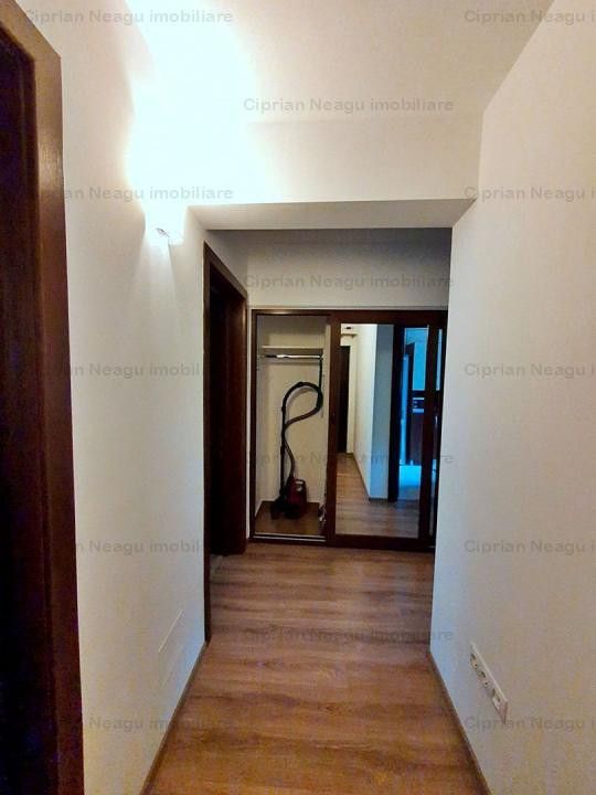 2 camere Ultracentral Apartament de Inchiriat - Poză 13