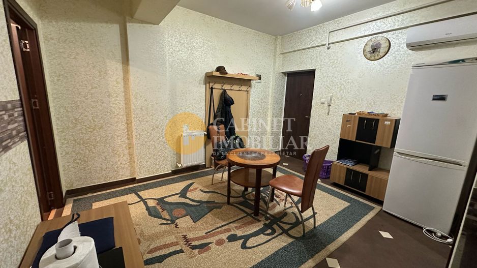 Cug - Selgros - 2 Camere Decomandat - Bloc 2015 - Poză 1