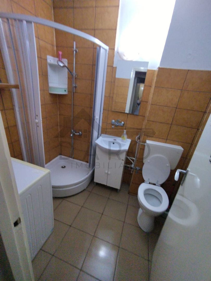 Închiriez apartament cu doua camere în Aleea Carpați - Poză 6