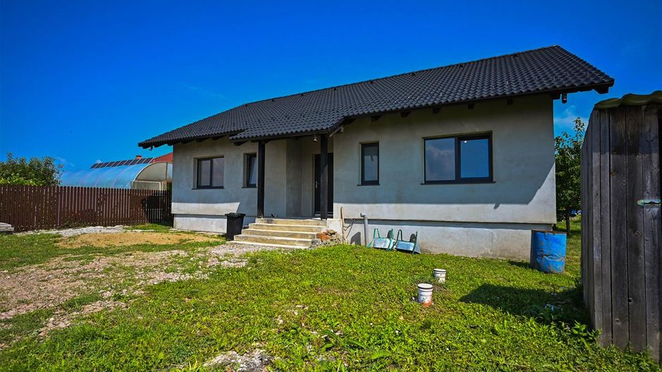 Casa personalizabila,pe un singur nivel,  pod mansardabil,pozitie cu liniste - Poză 15