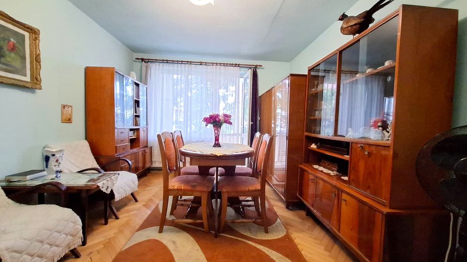 Apartament cu 2 camere de vanzare -Piata Victoriei Targu Mures - Poză 1