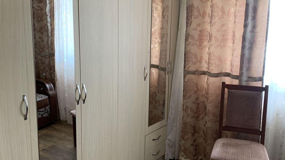 Garsoniera de inchiriat Zona Tractoru - Poză 4