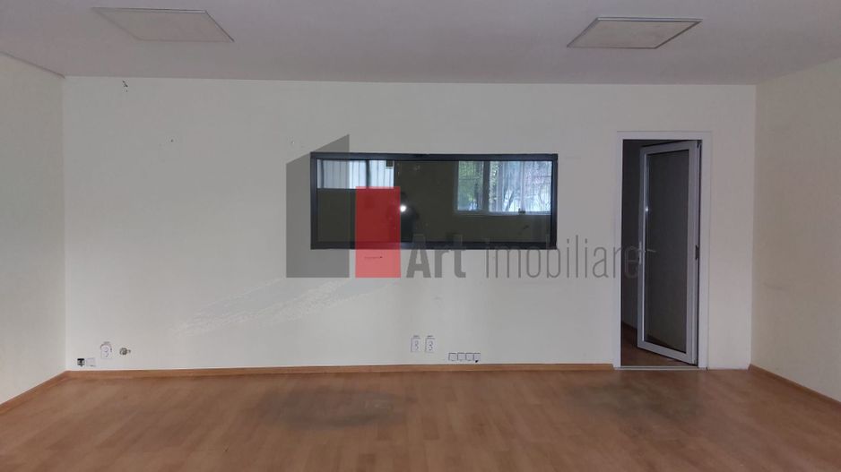 Spatiul industrial "LOKAL" pentru depozitare/productie, in incinta APACA - Poză 4