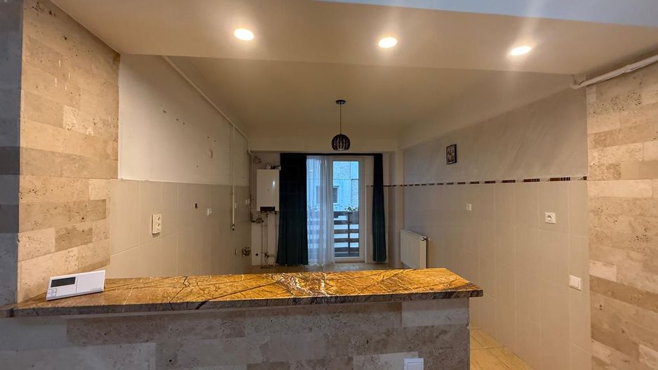 APARTAMENT 2 CAMERE  | 80 MP | 300 EURO | RĂDĂUȚI - Poză 2