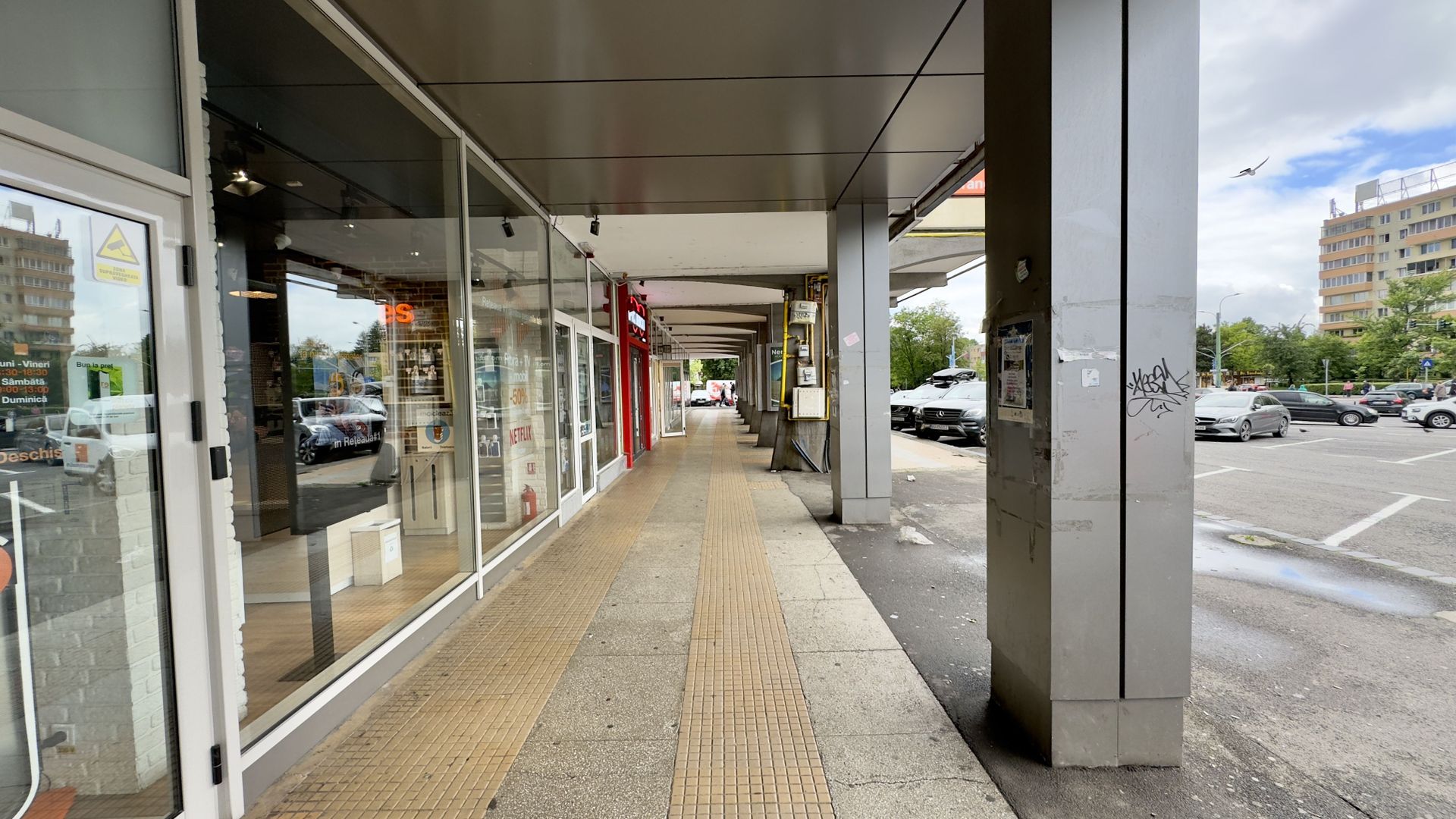 Spațiu Comercial de Închiriat – Complex Comercial Astra, Brașov - Poză 2