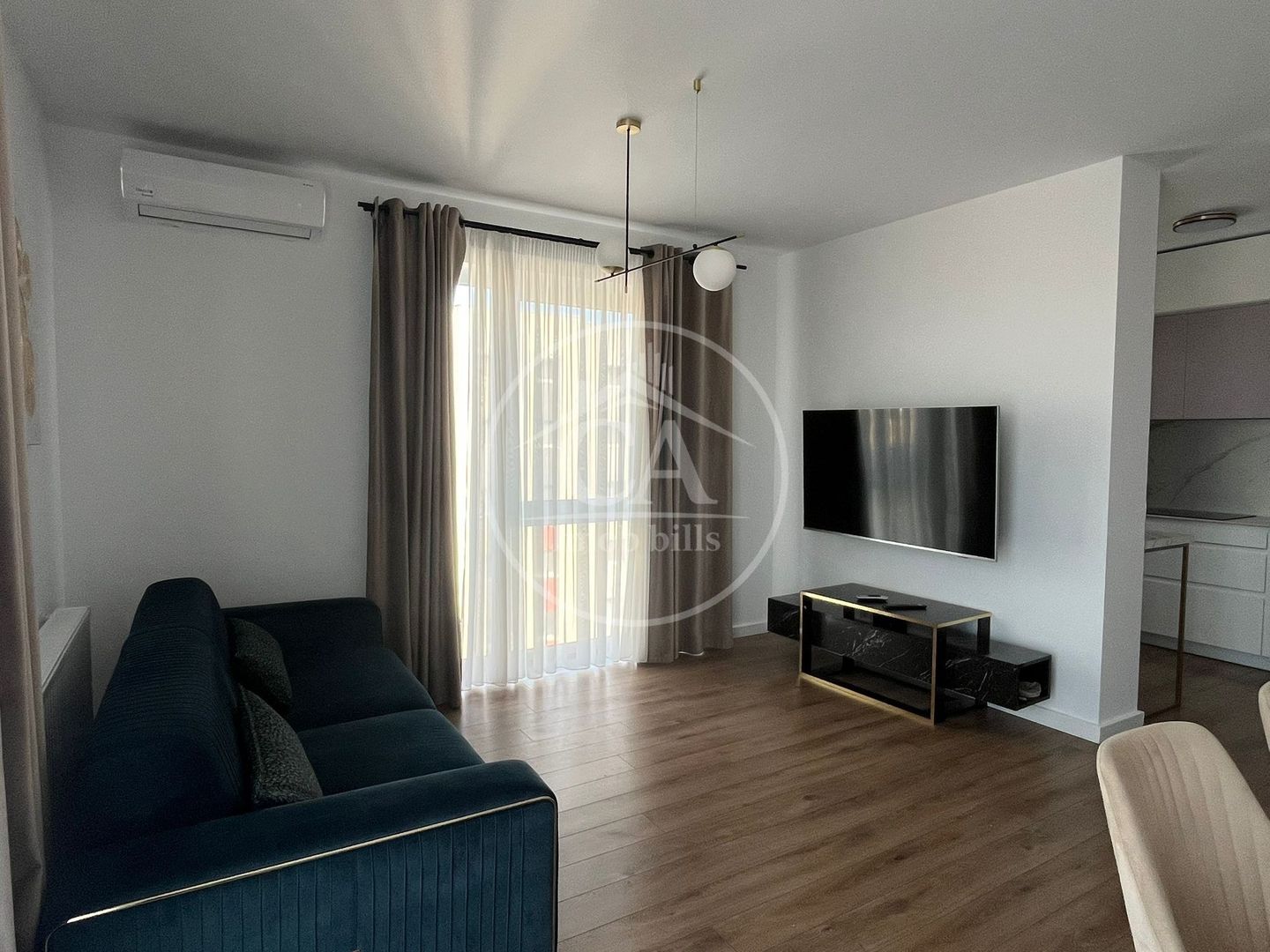 Apartament de închiriat cu 3 camere LUX în Prima Oneștilor, Oradea - Poză 2