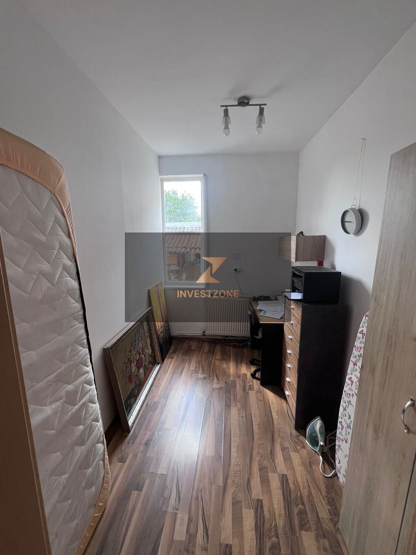 Casa de vanzare in zona Cantemir Oradea, aproape de Lotus si Salca - Poză 14