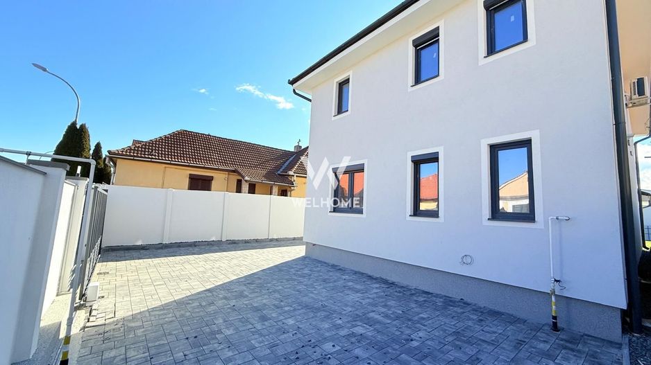 Casă individuală premium de vânzare în Șelimbăr – 650 mp teren - Poză 2