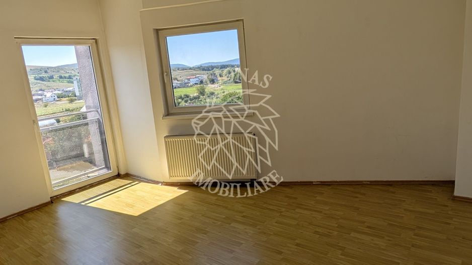 Apartament 3 camere+balcon 113 mp-lift-Zona Independentei - Poză 3