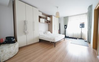 Vila 5 camere, Piscina, Cartier Domus, Pipera, acces rapid A3