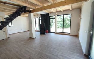 Cabana Noua 3 camere cu acces la Lac-teren 300 mp-terasa-Colibita