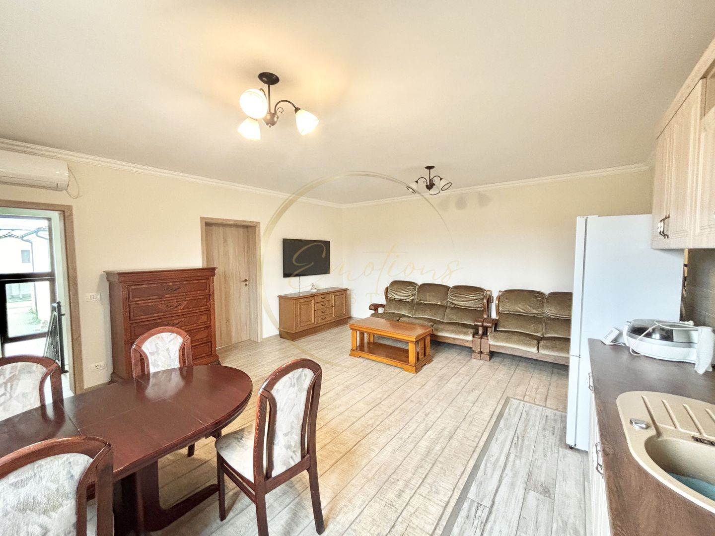 OCAZIE | Apartament 2 camere - Giroc | 2 locuri parcare - Poză 4