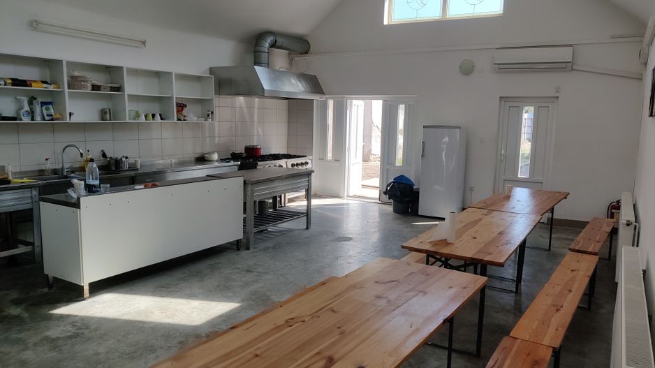 IDEAL PENTRU GRADINITA/SCOALA /AZIL BATRANI / ORFELINAT - Poză 24