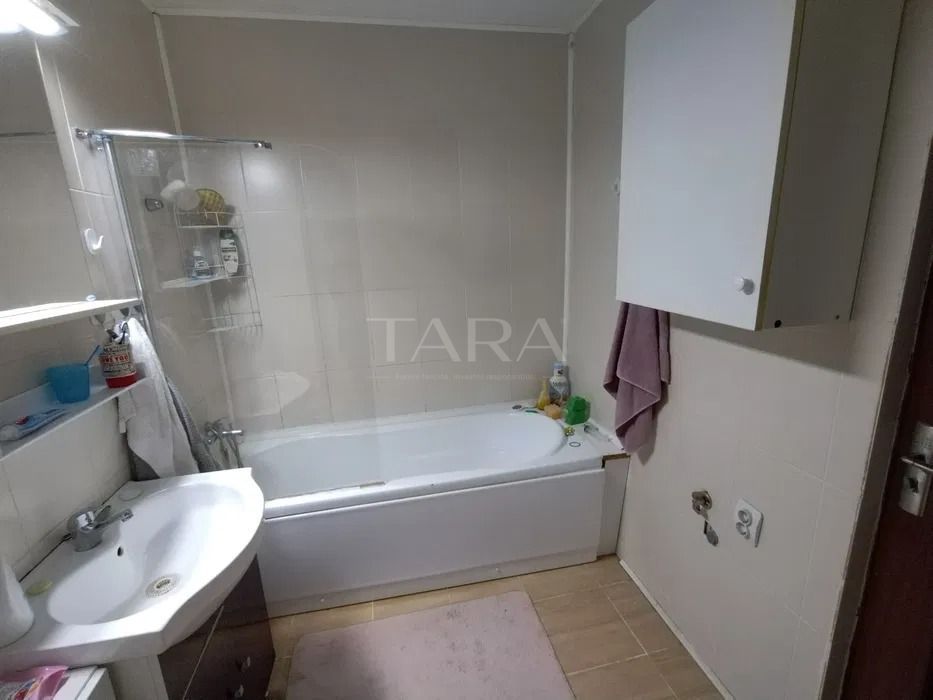 Apartament 2 camere Floresti - Poză 6