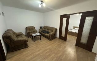 APARTAMENT IN VILA CURTE SI PARCARE ZONA UNIRII