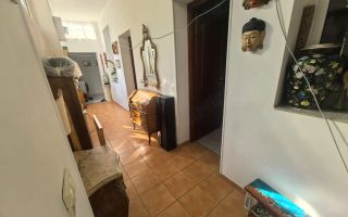 Casă cu 4 Camere de Vânzare | Decebal | Oradea - Poză 8
