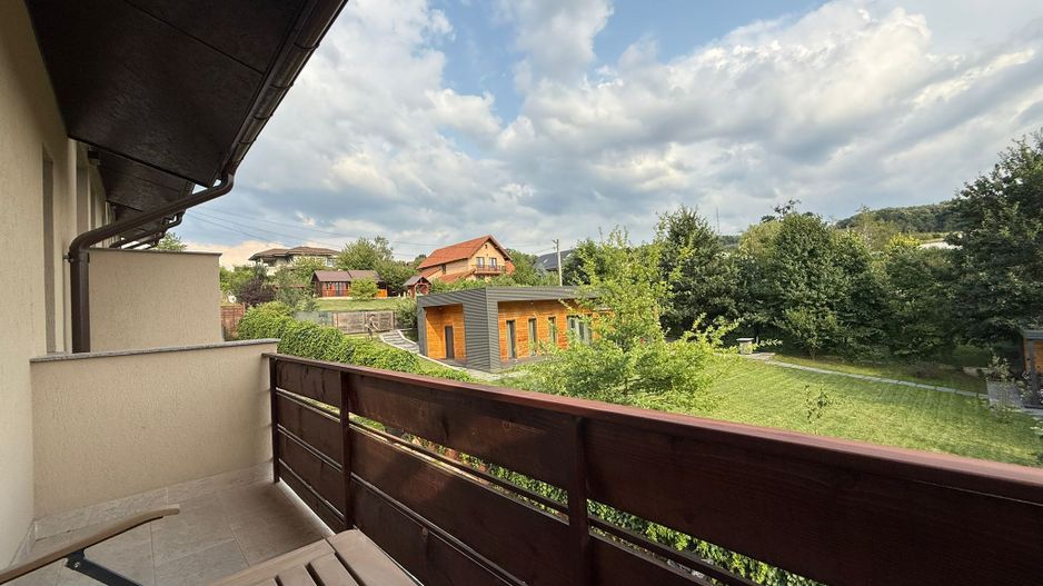 Casa de inchiriat 3 camere | BUCIUM | langa padure - Poză 12