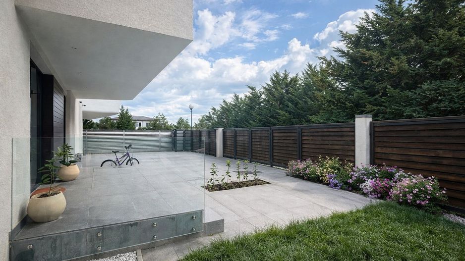 Vila complex privat Erou  Iancu Nicolae - Poză 2