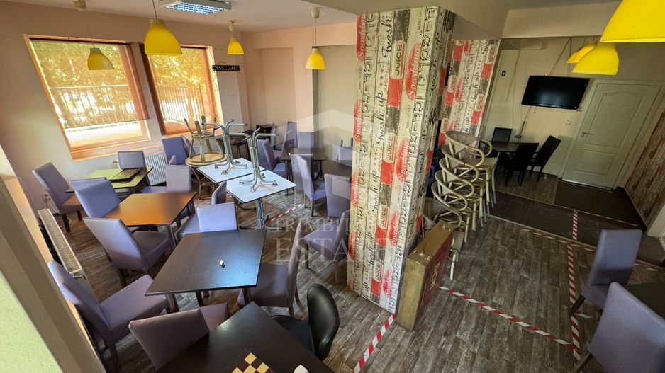 DE INCHIRIAT - SPATIU COMERCIAL CHIAR IN FATA PRIMARIEI SNAGOV - Poză 17