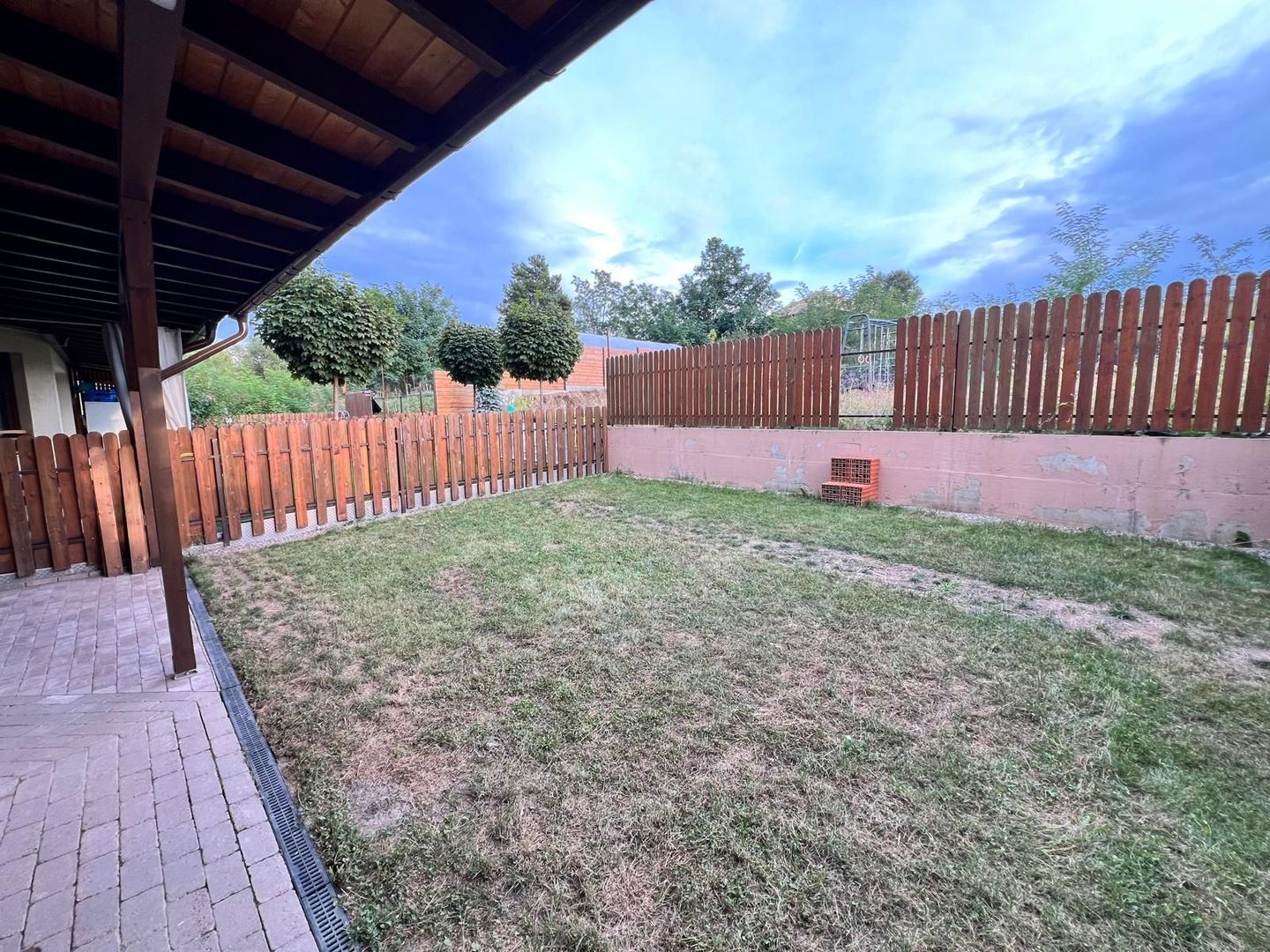 Casa cu 7 camere | 3 balcoane | Garaj | 220 mp + 80 mp curte | Cartier Panorama - Poză 36