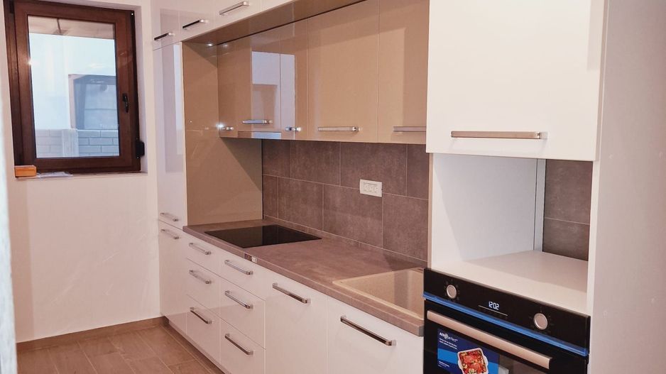 Zona Hotel IQ - Poză 1