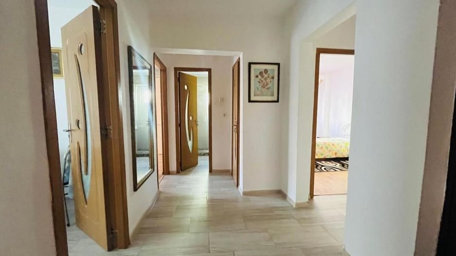 APARTAMENT DE INCHIRIAT IN ALEEA PARC, LA 300EURO - Poză 6