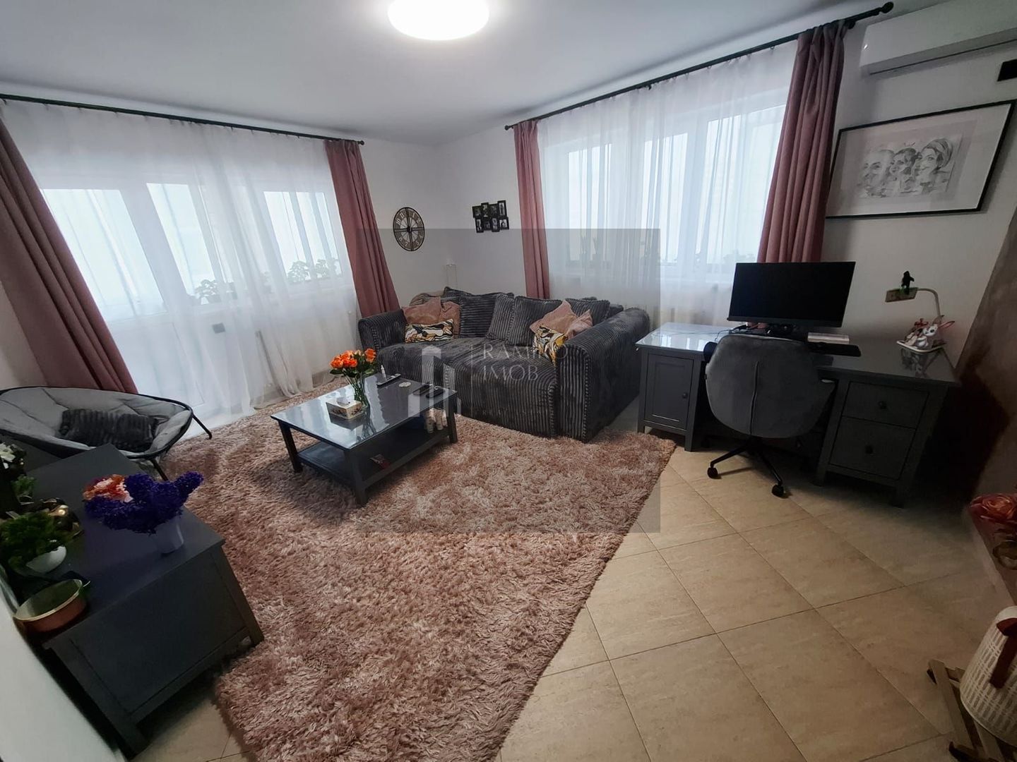 Apartament 3 camere decomandat 112mp Metalurgiei / Turnu Magurele - Poză 2