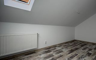 Casa 4 Camere | Teren 300MP | Zona - Vladesti Priporu - Poză 11