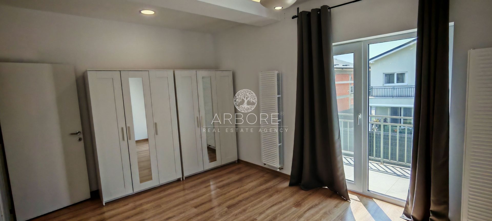 Vila 4 camere - 3 bai | Ideal pentru familie zona Otopeni pet friendly - Poză 10