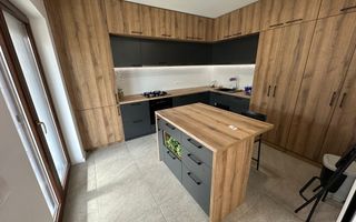 Casa deosebita intr-un cartier privat cu bariera - Poză 13