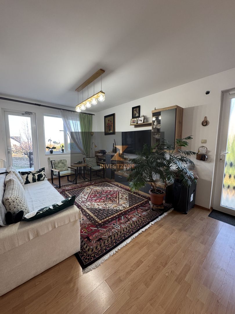 Casă mobilată zona Paleu - Poză 1