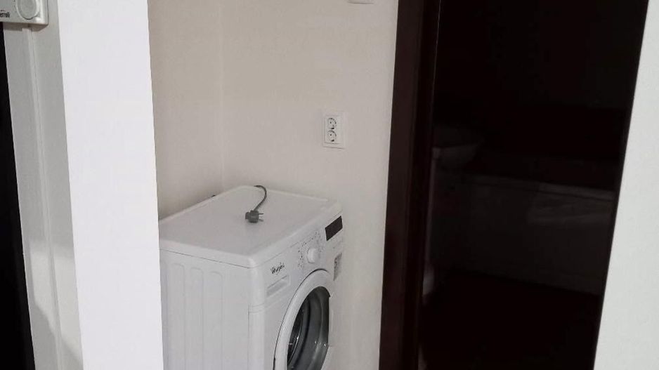 Apartament cu 2 camere de inchiriat in zona Cetate - Poză 5