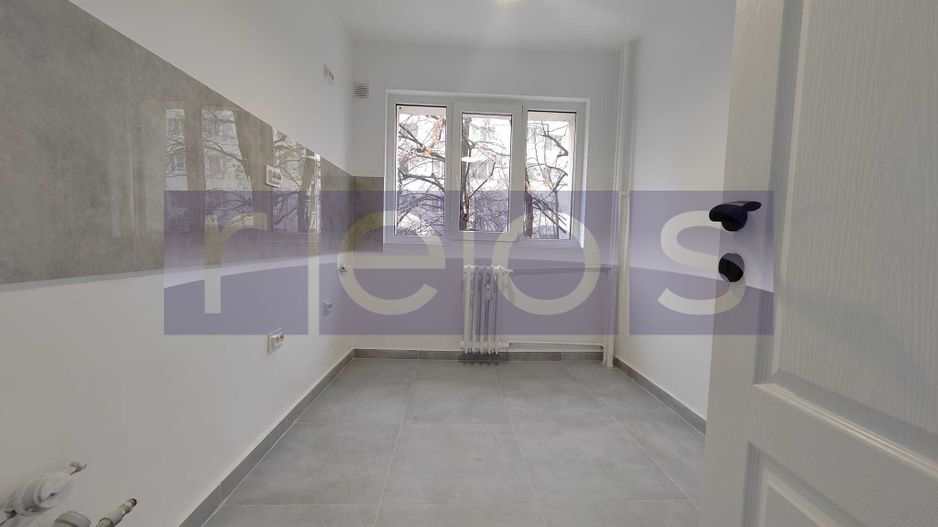 VANZARE APARTAMENT 2 CAMERE 50MP Campia Libertatii - Baba Novac - Titan - Poză 6