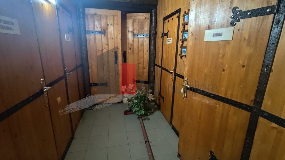 Spatiu comercial de inchiriat in Giulesti (langa stadion, complex comercial) - Poză 21