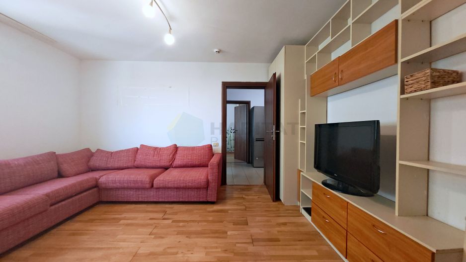 Apartament cu trei camere in inima cartierului Titan - Poză 12