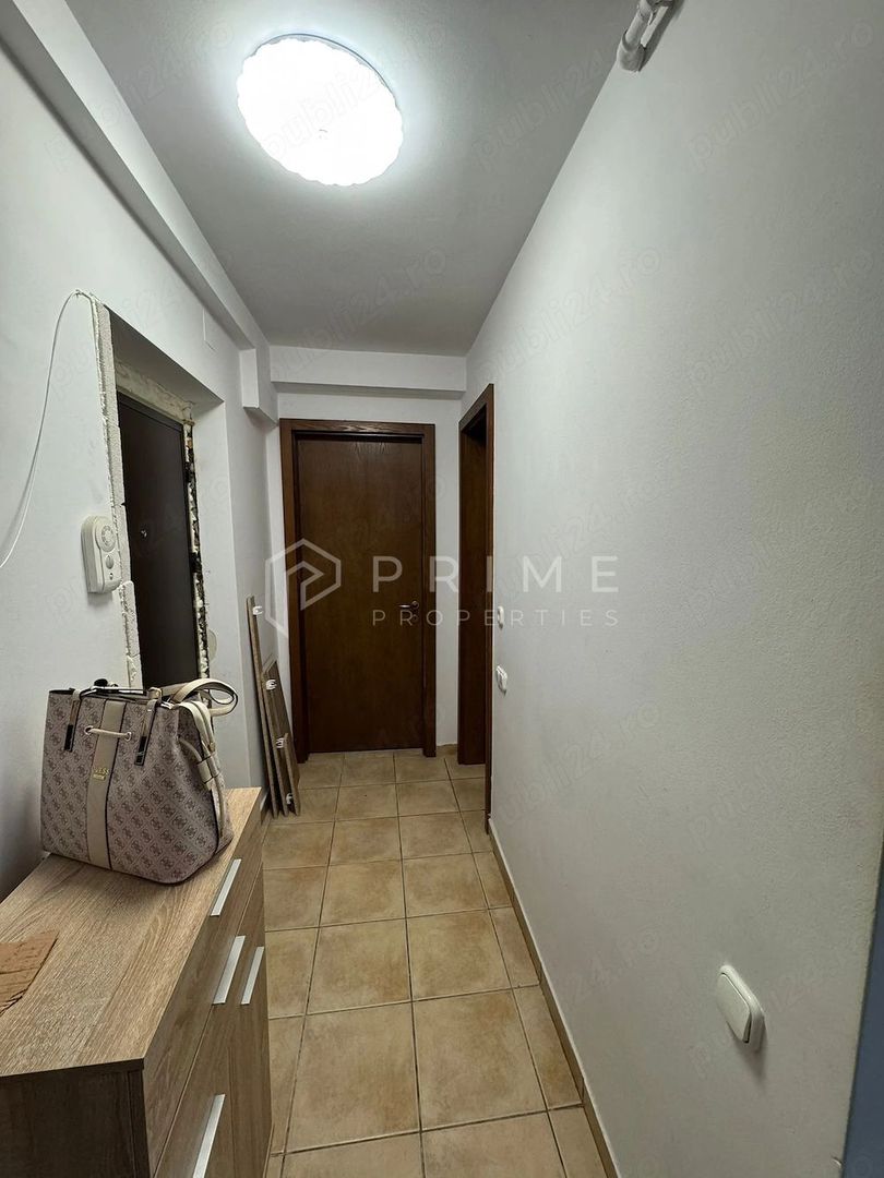 Vă prezentăm 2 camere, confort și acces rapid UMFST - Poză 3