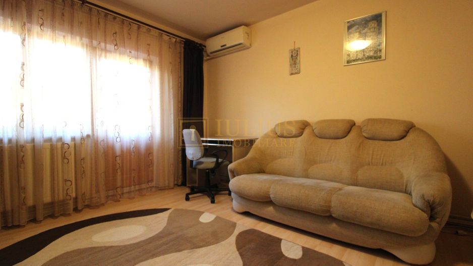 3 camere + 2 bai, centrala proprie. zona Aradului. - Poză 3