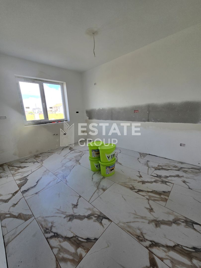 Duplex cu 4 camere in Mosnita Noua - Poză 2